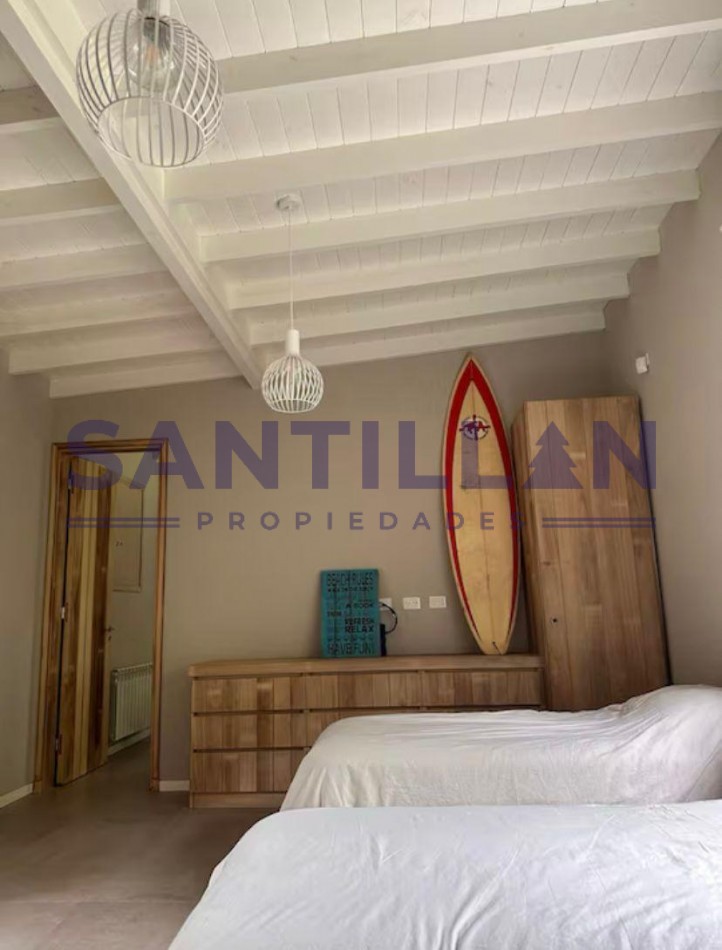 CASA DE HUESPEDES EN ALQUILER CON JACUZZI EN CARILO