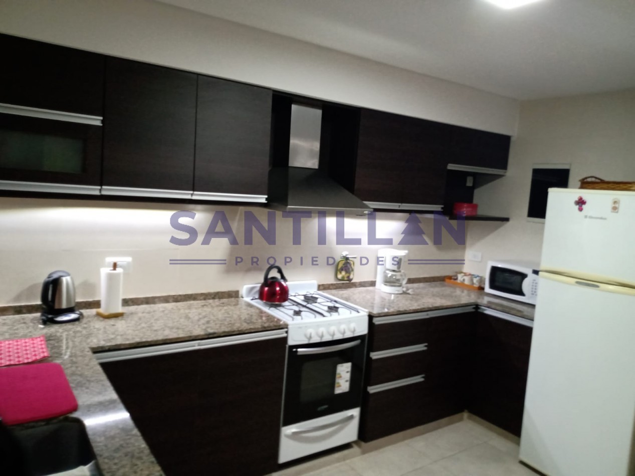 Moderna Propiedad en Alquiler en Carilo