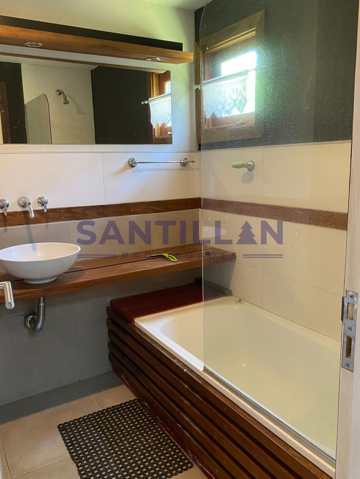 Propiedad estilo campo en alquiler en Carilo