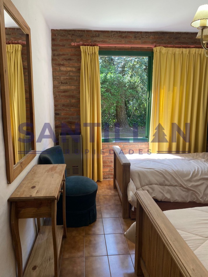 Propiedad Estilo tradiconal en Alquiler en Carilo