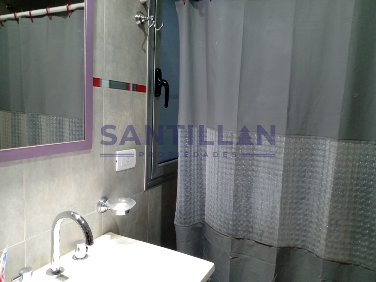 Moderna Propiedad en Alquiler en Carilo