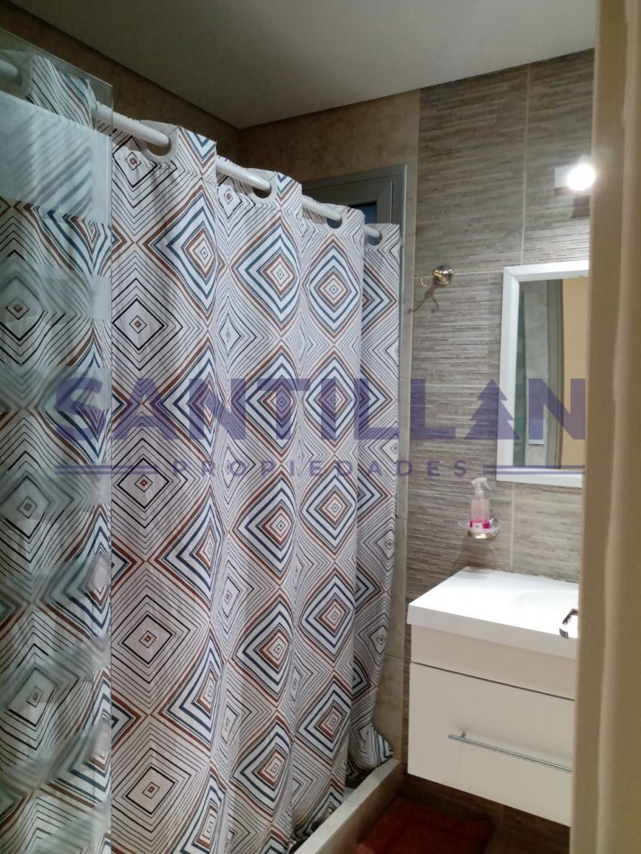 Moderna Propiedad en Alquiler en Carilo