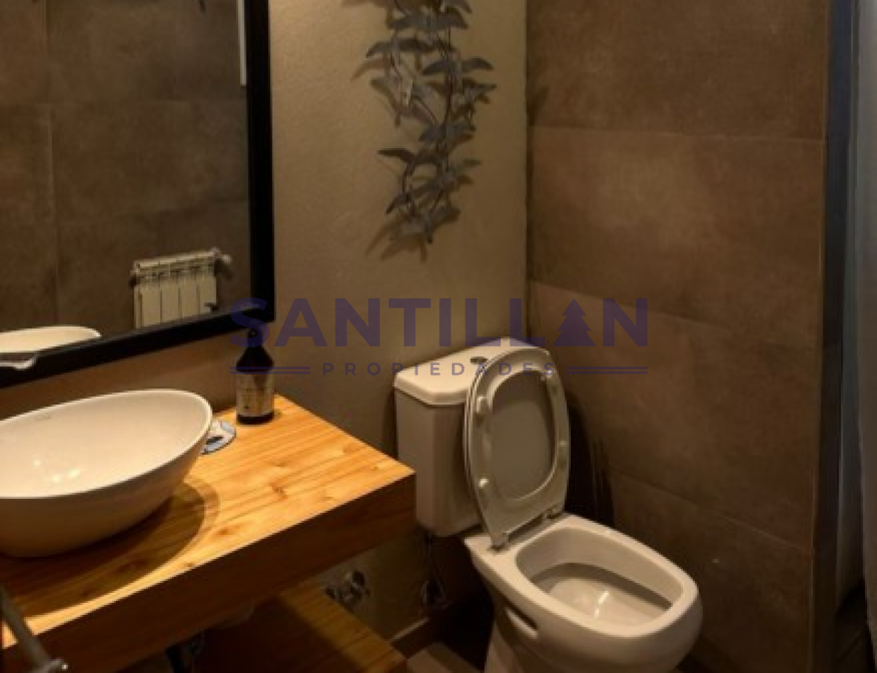 CASA DE HUESPEDES EN ALQUILER CON JACUZZI EN CARILO