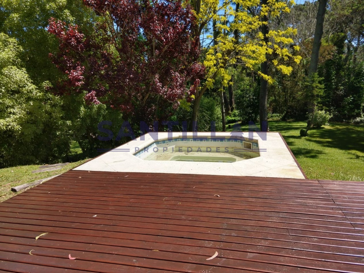 CHALET ESTILO TRADICIONAL CON JACUZZI CLIMATIZADO