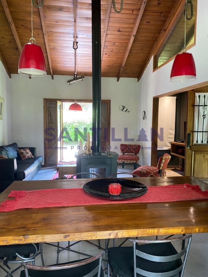 Propiedad estilo campo en alquiler en Carilo