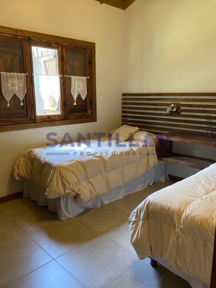 Propiedad estilo campo en alquiler en Carilo