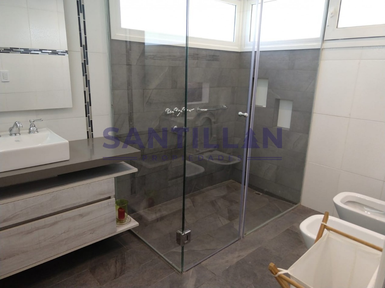 CHALET ESTILO TRADICIONAL CON JACUZZI CLIMATIZADO