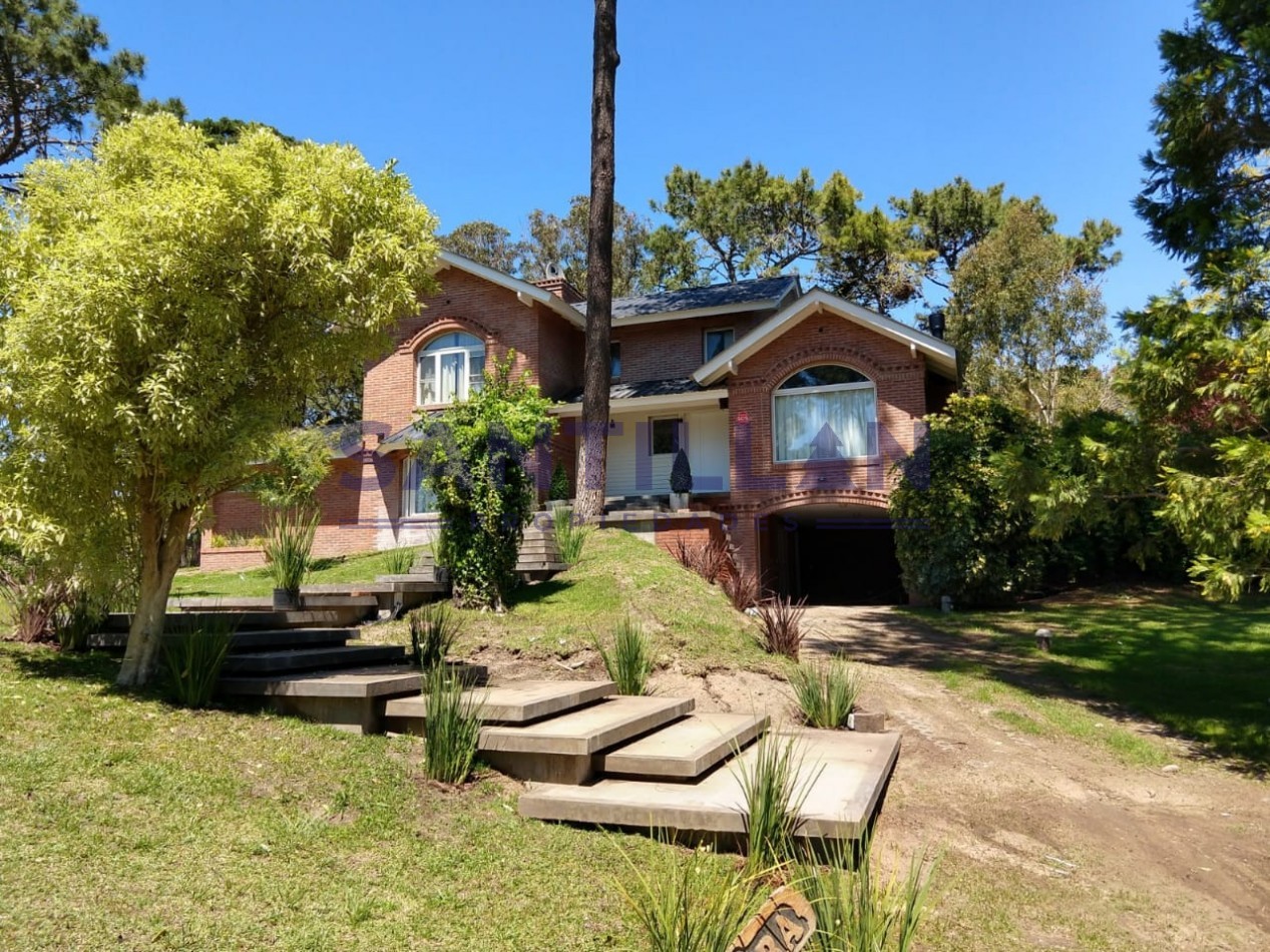 CHALET ESTILO TRADICIONAL CON JACUZZI CLIMATIZADO