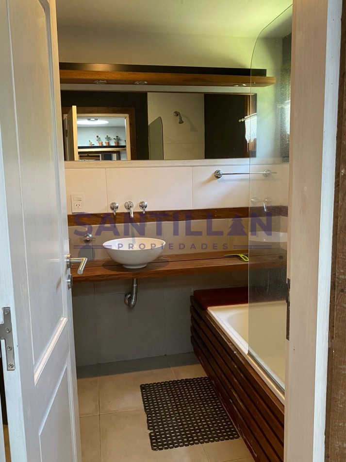 Propiedad estilo campo en alquiler en Carilo